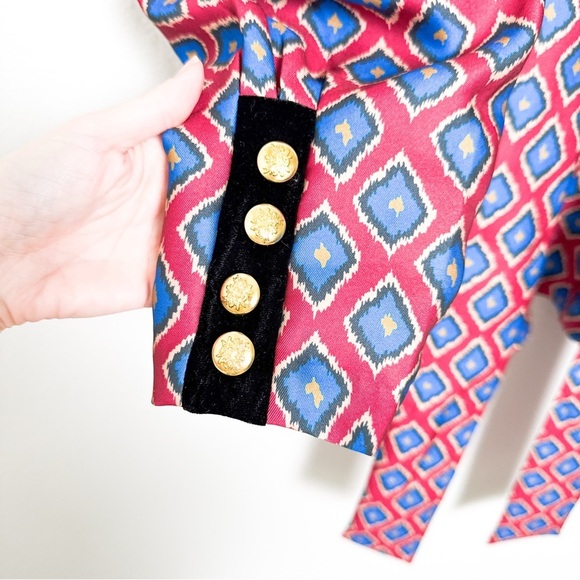 Hunter Bell Presley Top In Ikat Rouge Peplum Ruffle Puff Sleeve size 6 - Picture 4 of 9